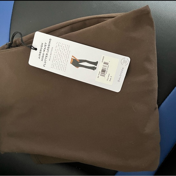 Alo Yoga Airbrush High-Waist Flutter Legging size S - Picture 3 of 4